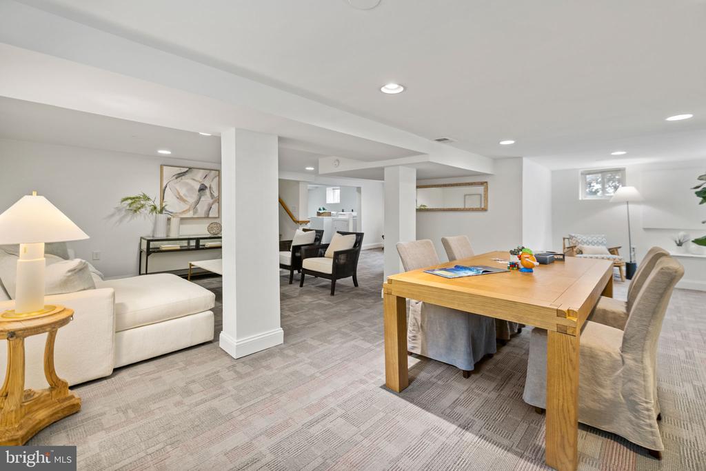 801 THAYER AVENUE