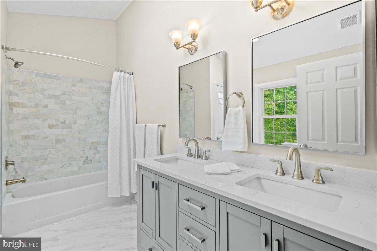 10824 EBERHARDT DRIVE