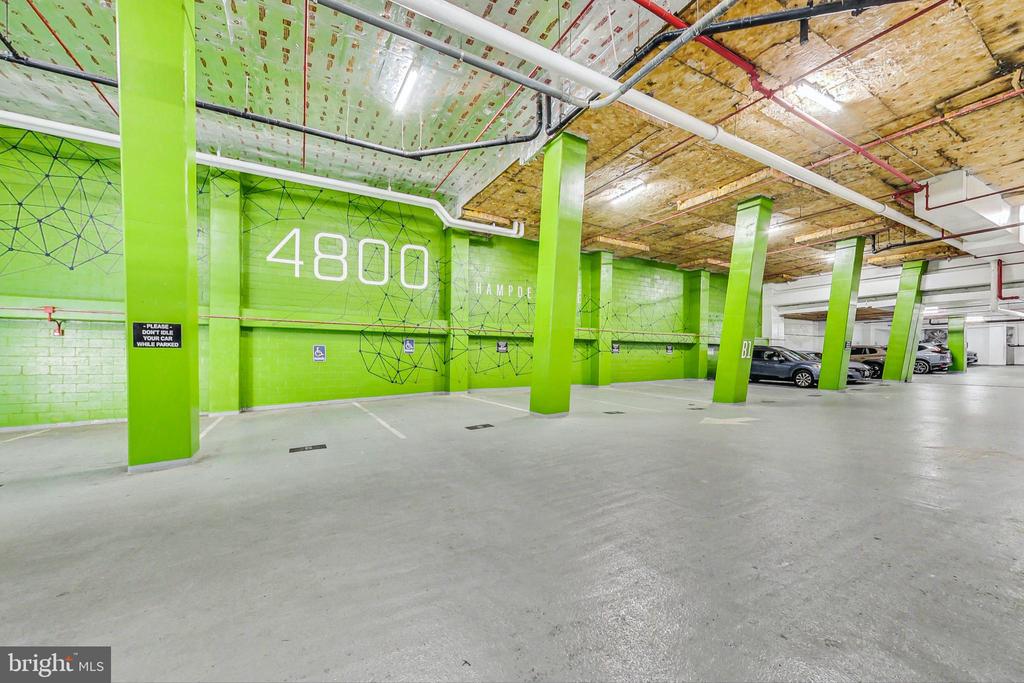 4814 HAMPDEN LANE R-2