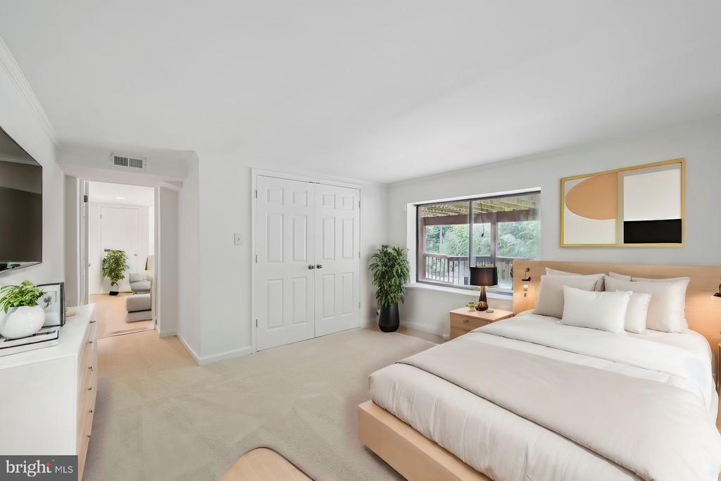 12401 RIVERS EDGE DRIVE