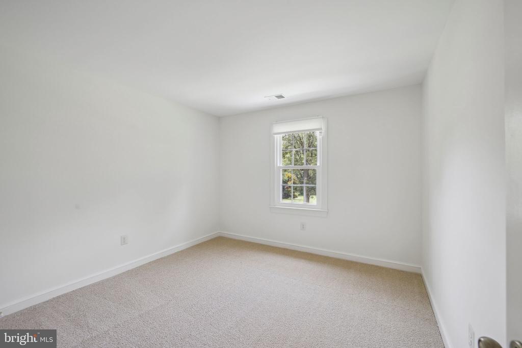 12401 RIVERS EDGE DRIVE