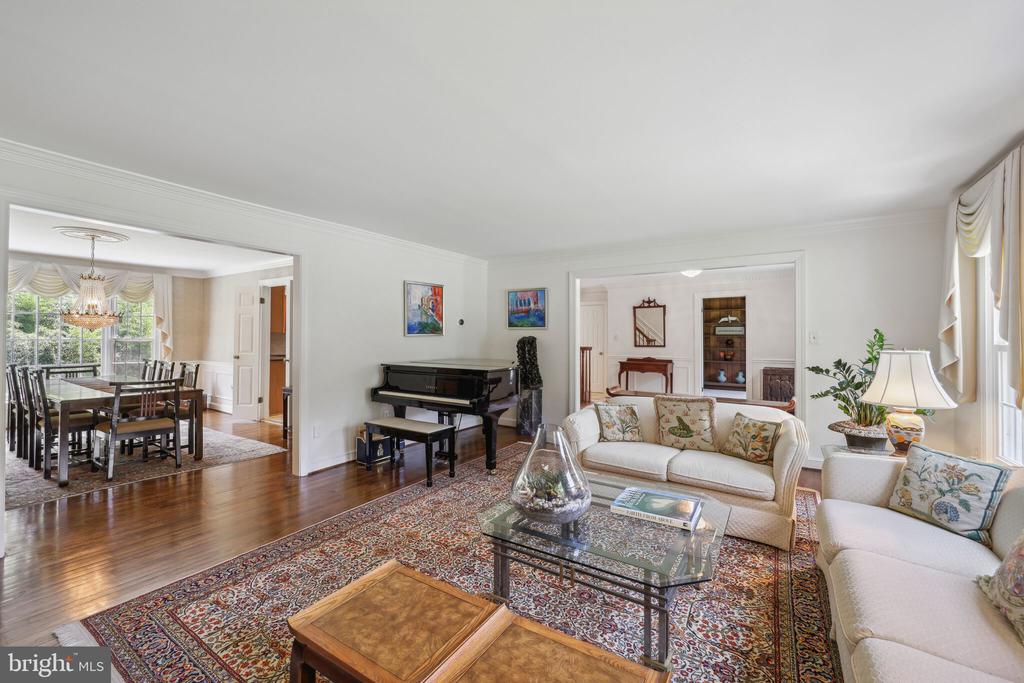 12401 RIVERS EDGE DRIVE