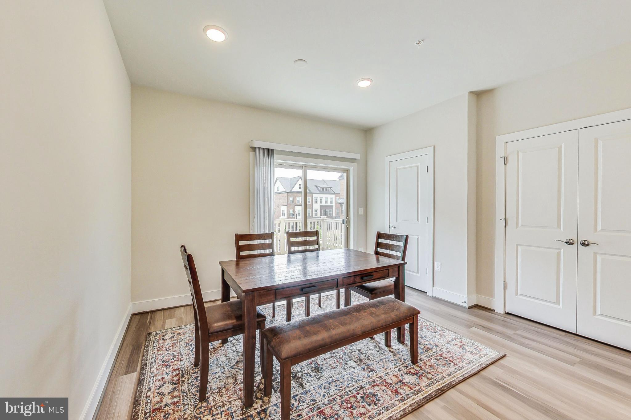 1201 ROCKWELL AVENUE