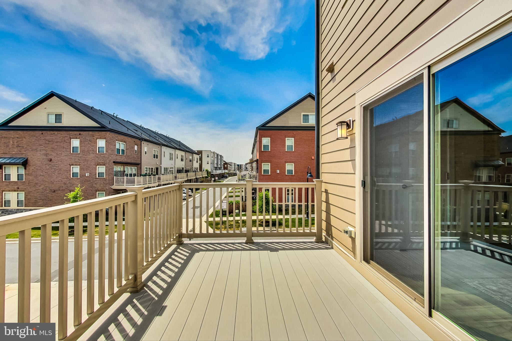 1201 ROCKWELL AVENUE