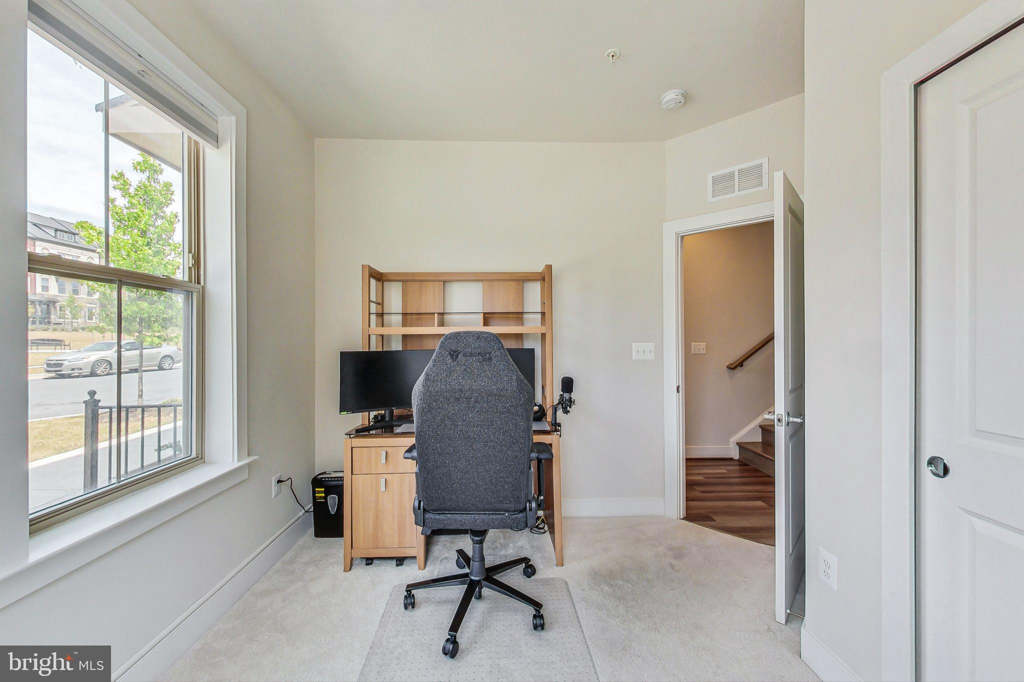 1201 ROCKWELL AVENUE