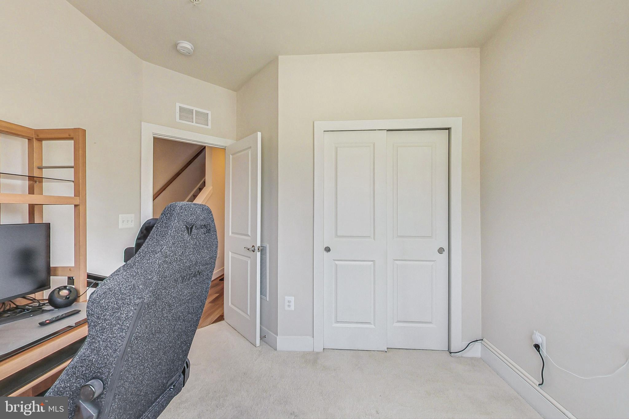 1201 ROCKWELL AVENUE