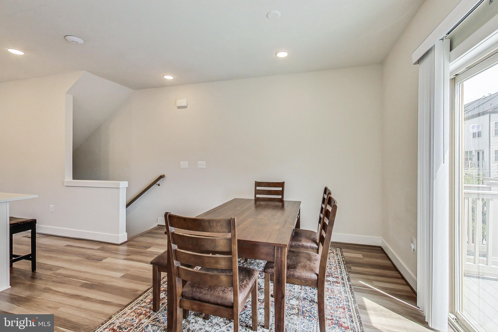 1201 ROCKWELL AVENUE