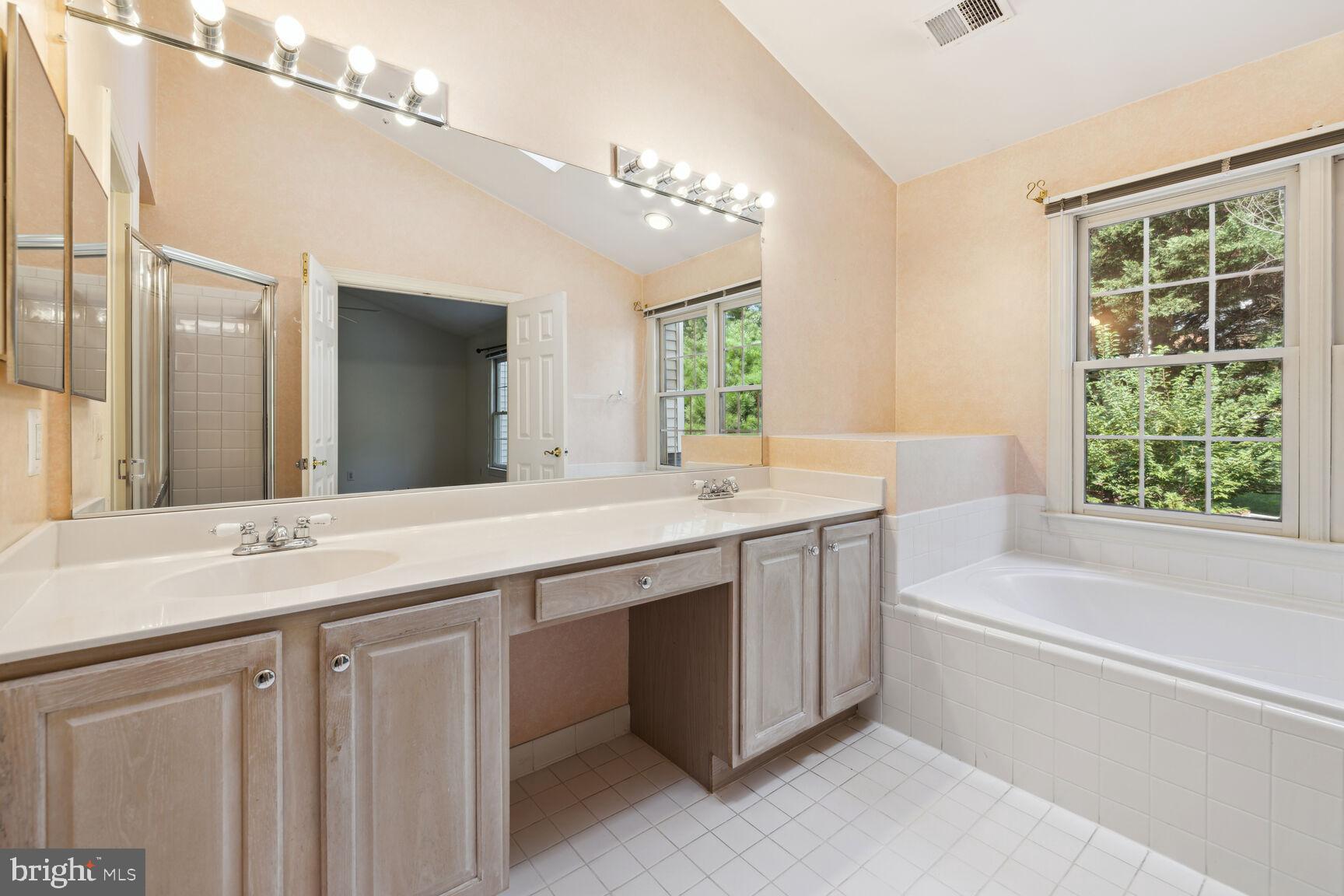 19 CROFTON HILL COURT