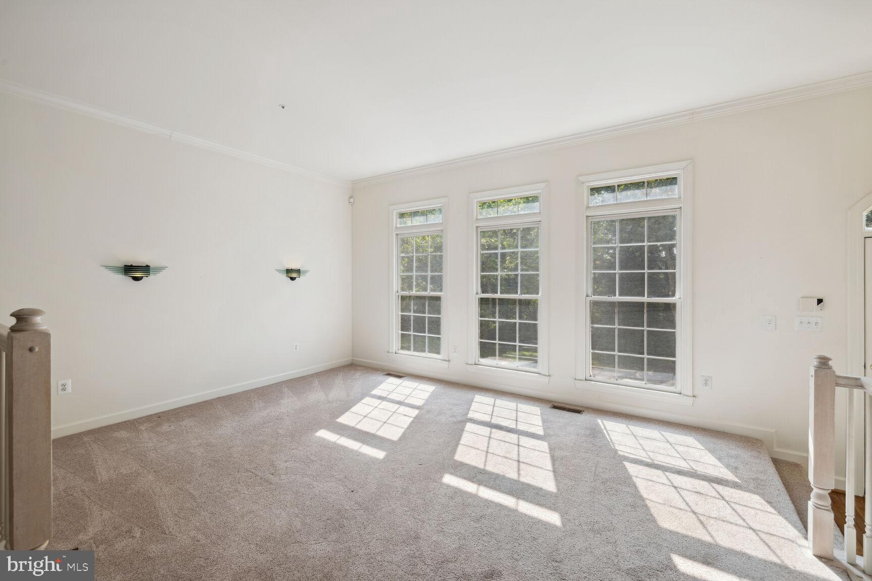 19 CROFTON HILL COURT