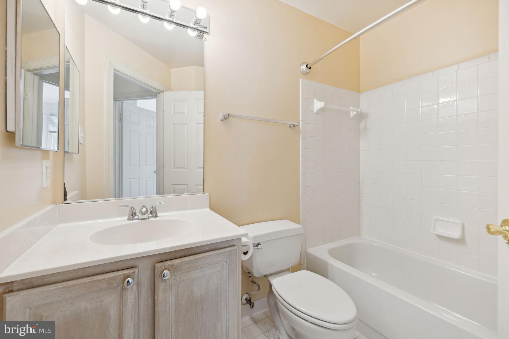 19 CROFTON HILL COURT