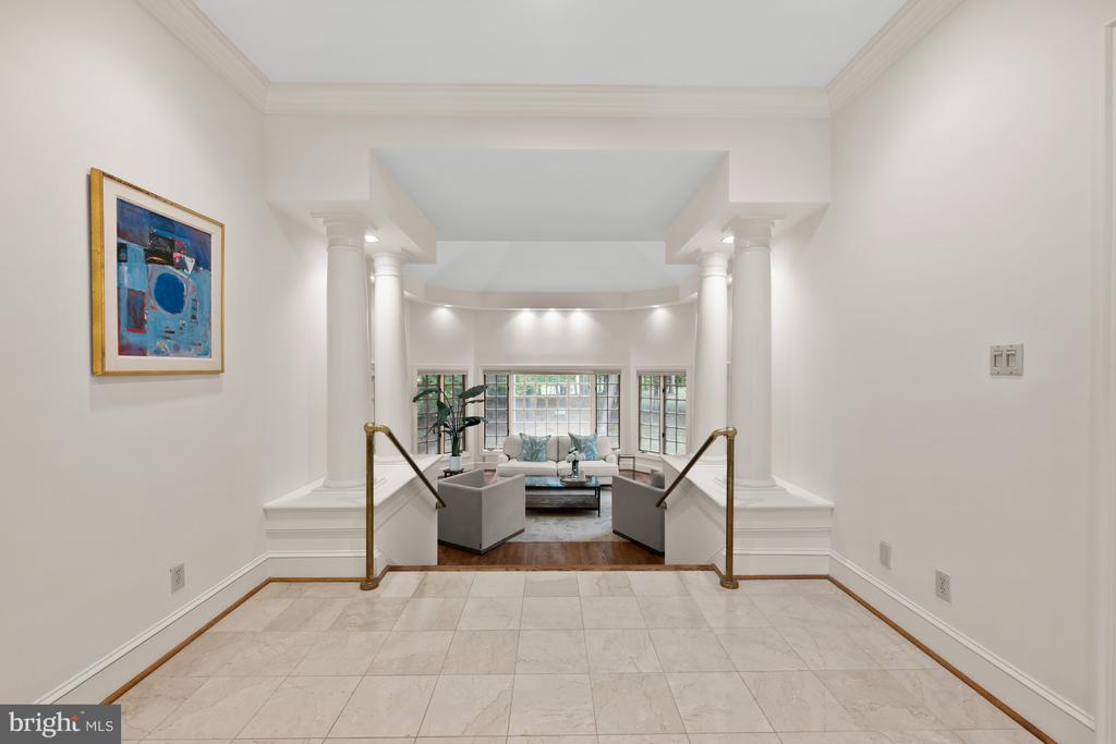 10024 Chartwell Manor Ct