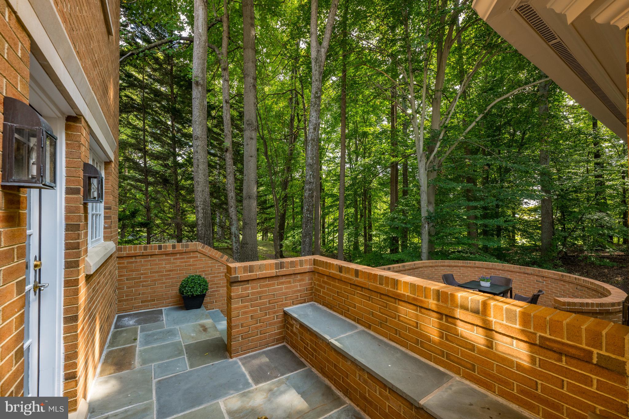 10024 Chartwell Manor Ct