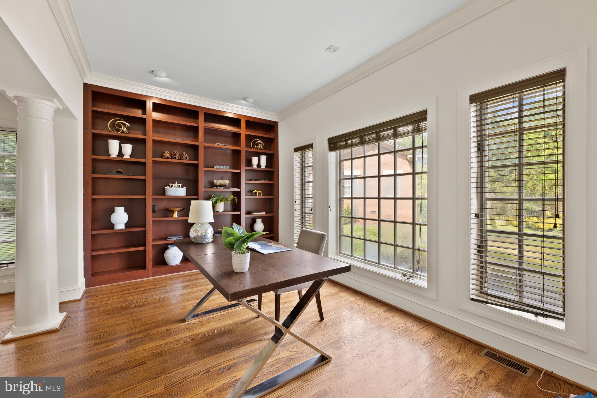 10024 Chartwell Manor Ct