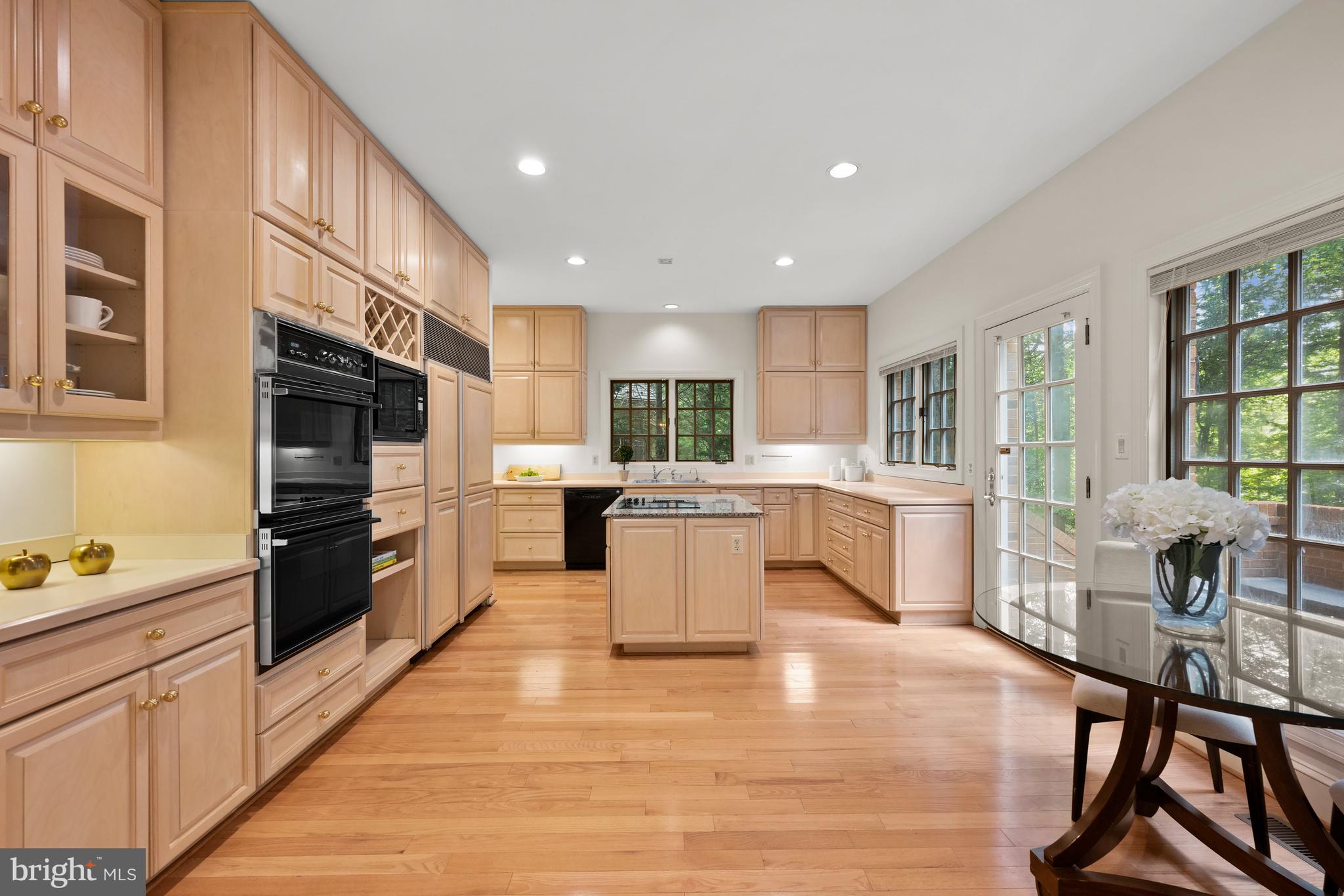 10024 Chartwell Manor Ct