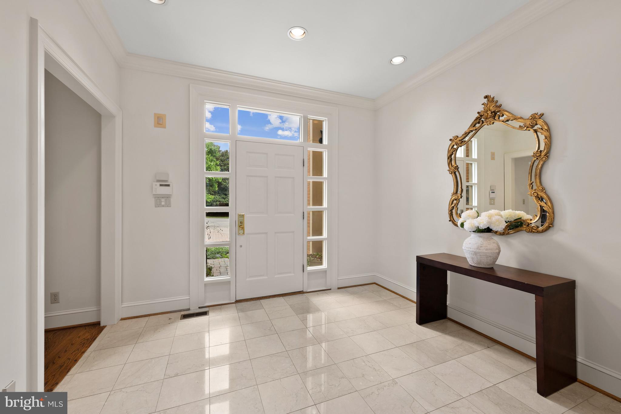 10024 Chartwell Manor Ct