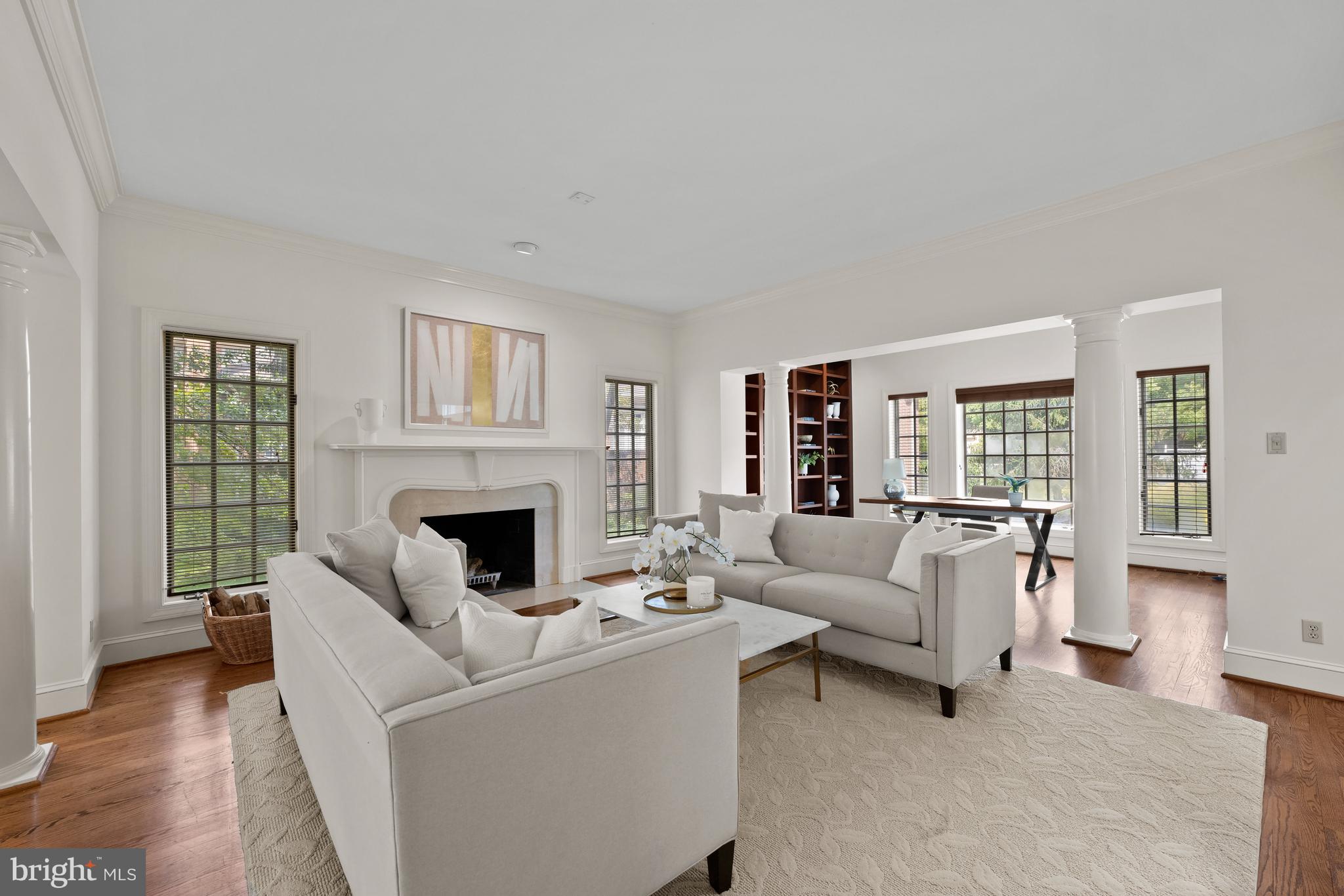10024 Chartwell Manor Ct