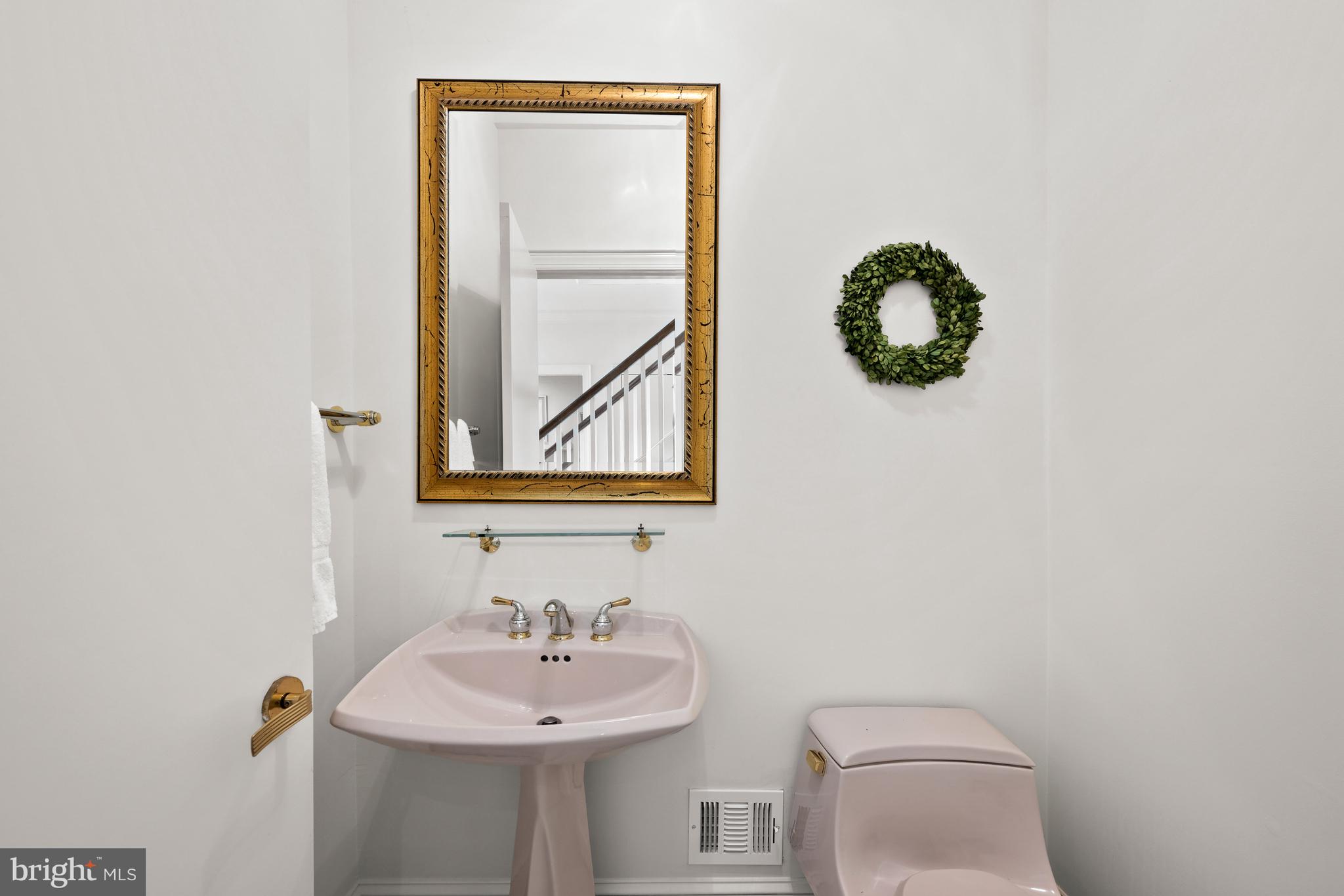 10024 Chartwell Manor Ct