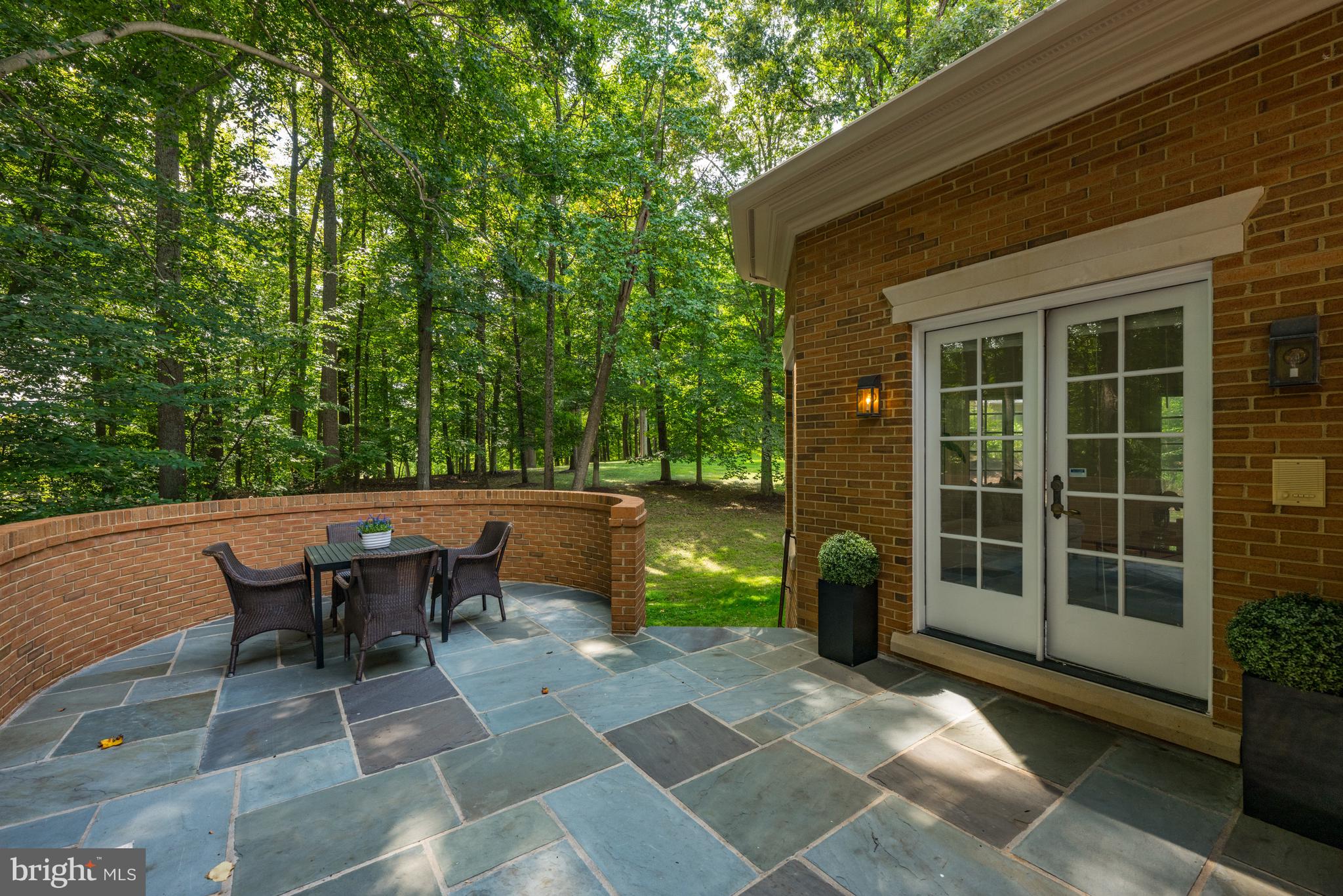 10024 Chartwell Manor Ct