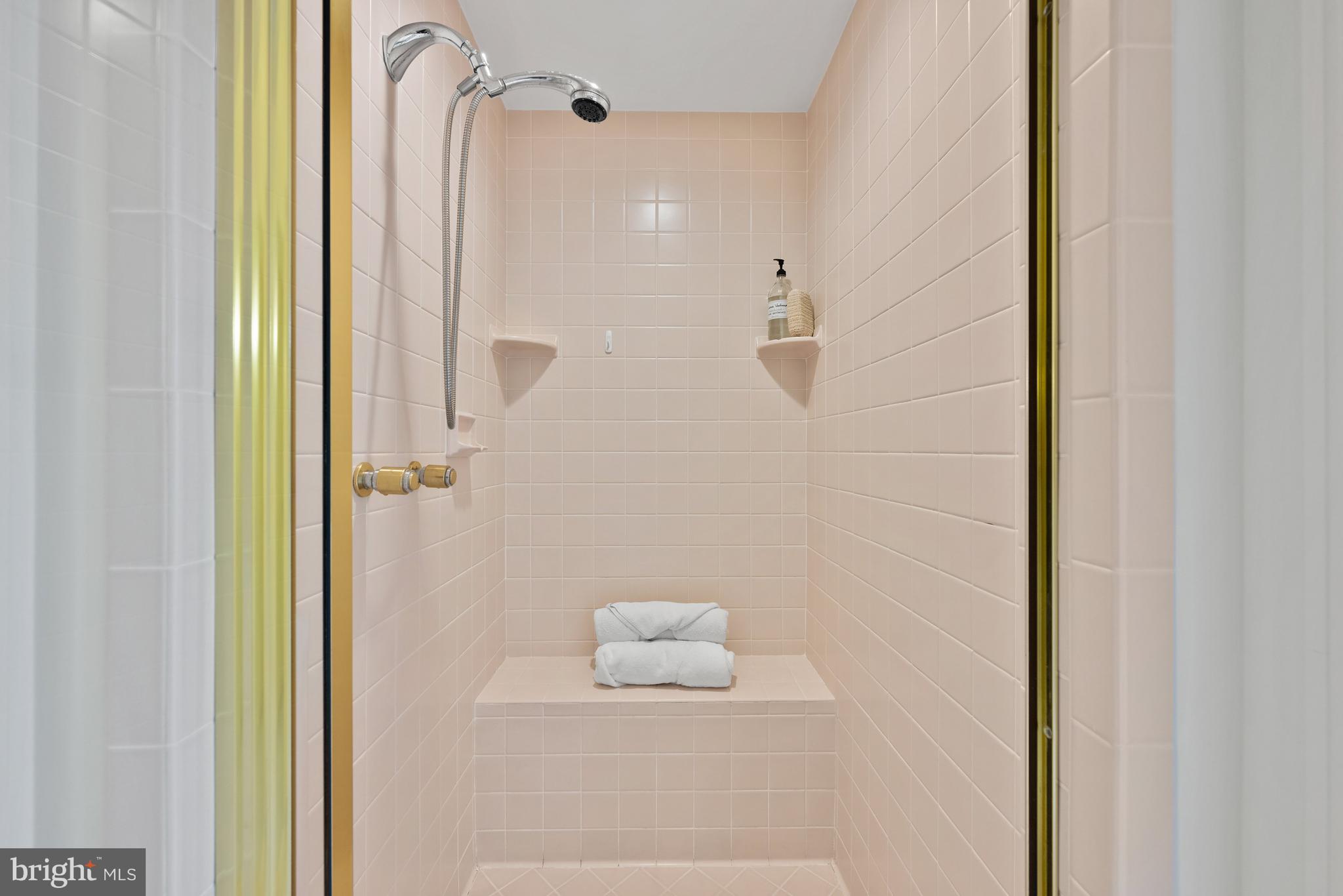 10024 Chartwell Manor Ct