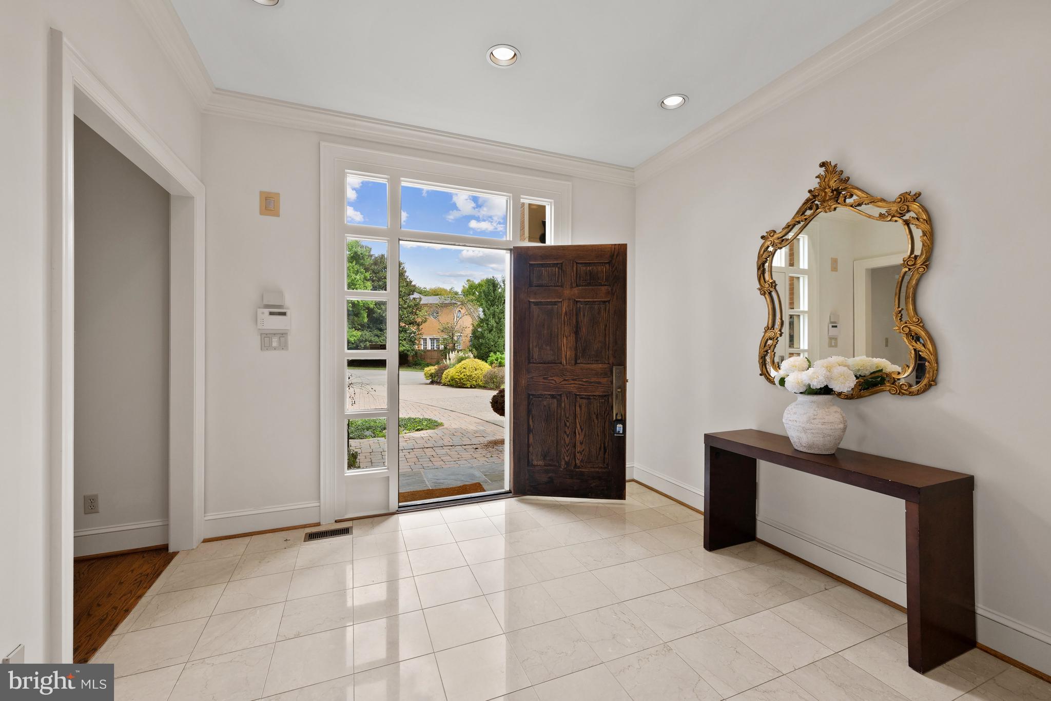 10024 Chartwell Manor Ct