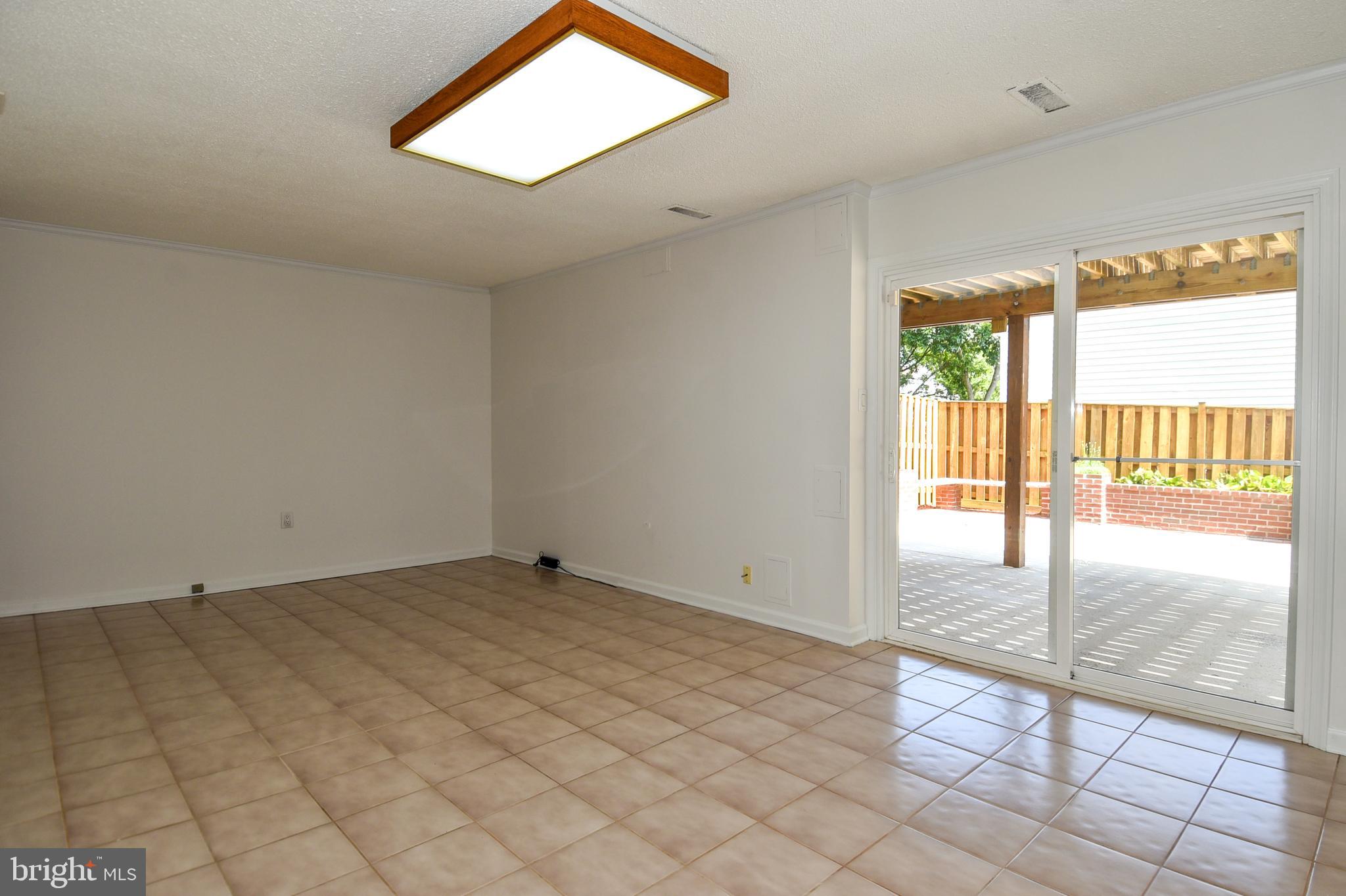 630 NORTHCLIFFE DRIVE