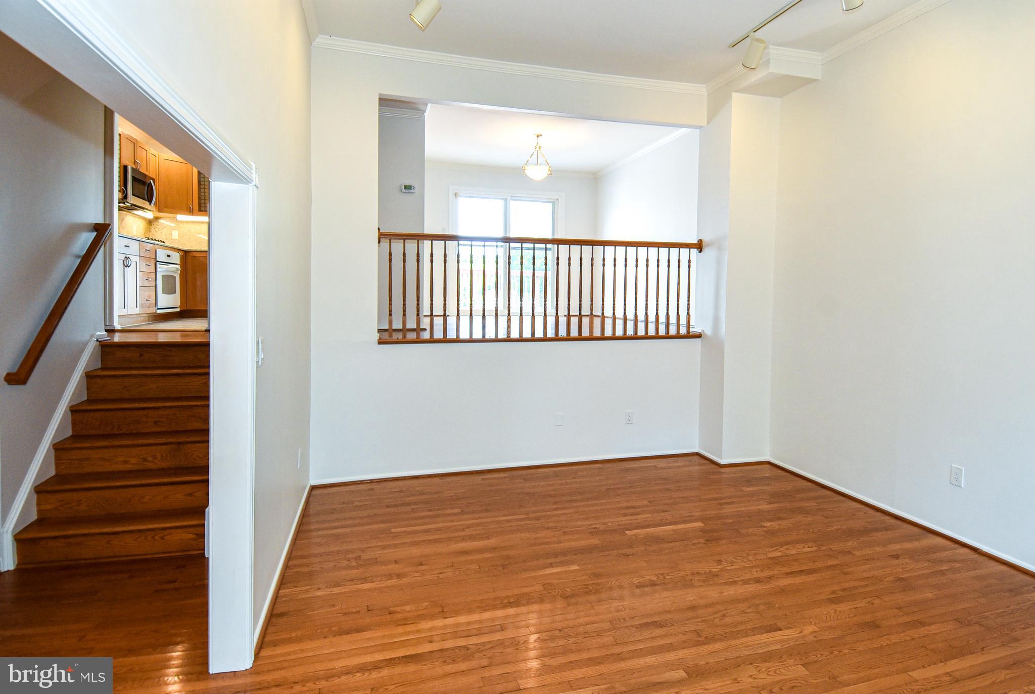 630 NORTHCLIFFE DRIVE