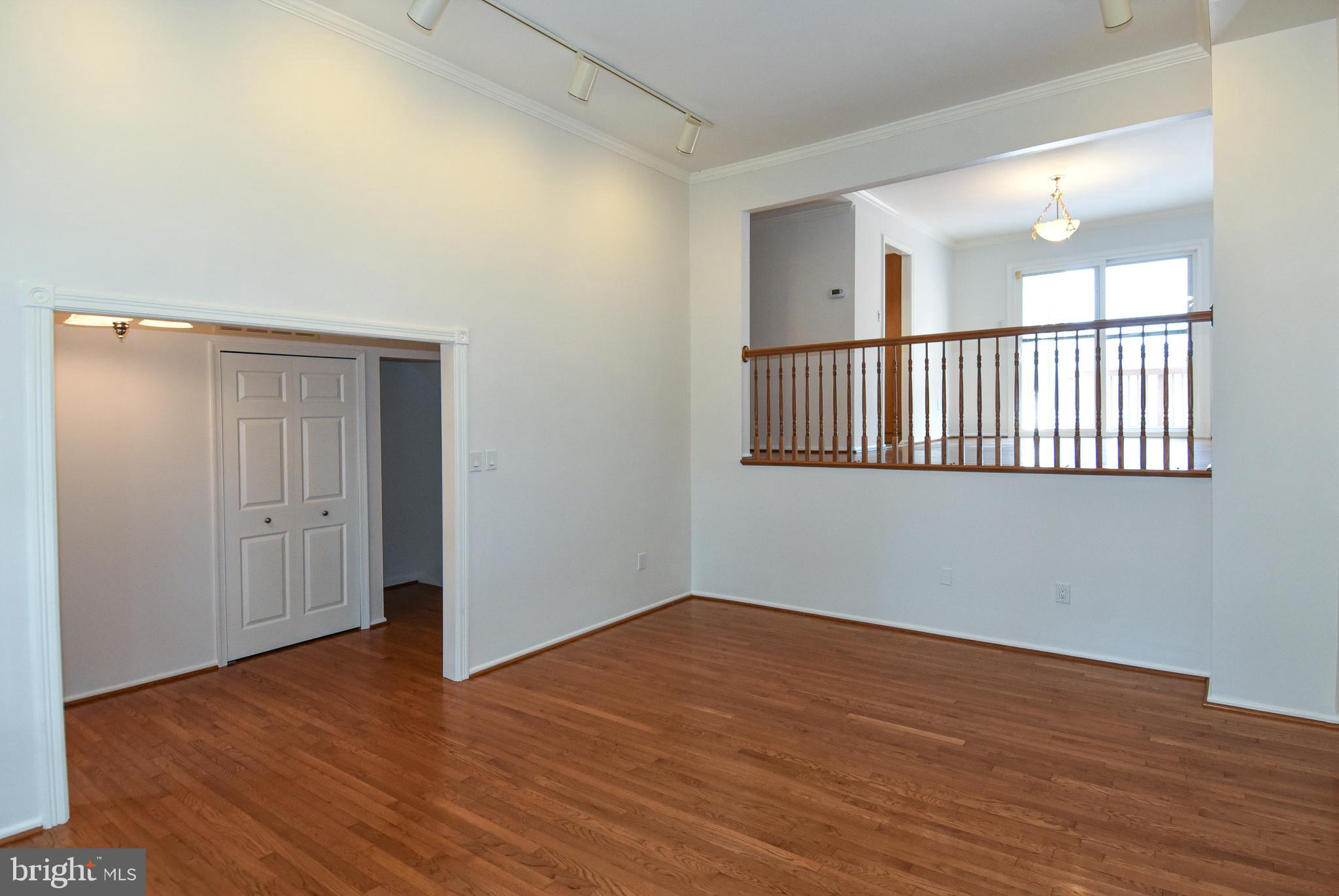 630 NORTHCLIFFE DRIVE