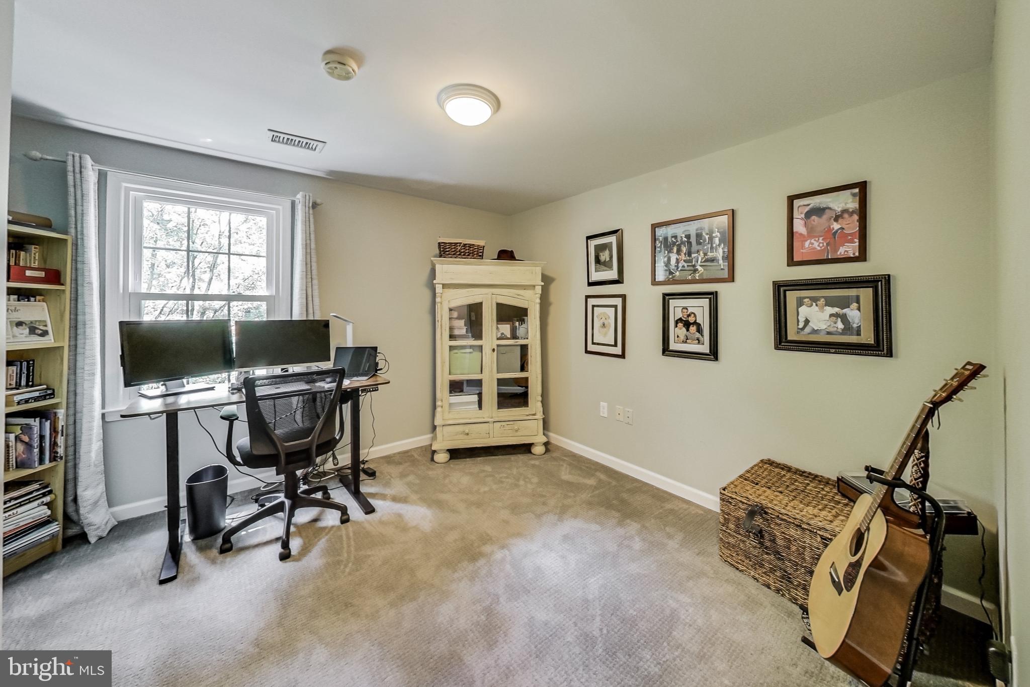 1907 S FALLSMEAD WAY