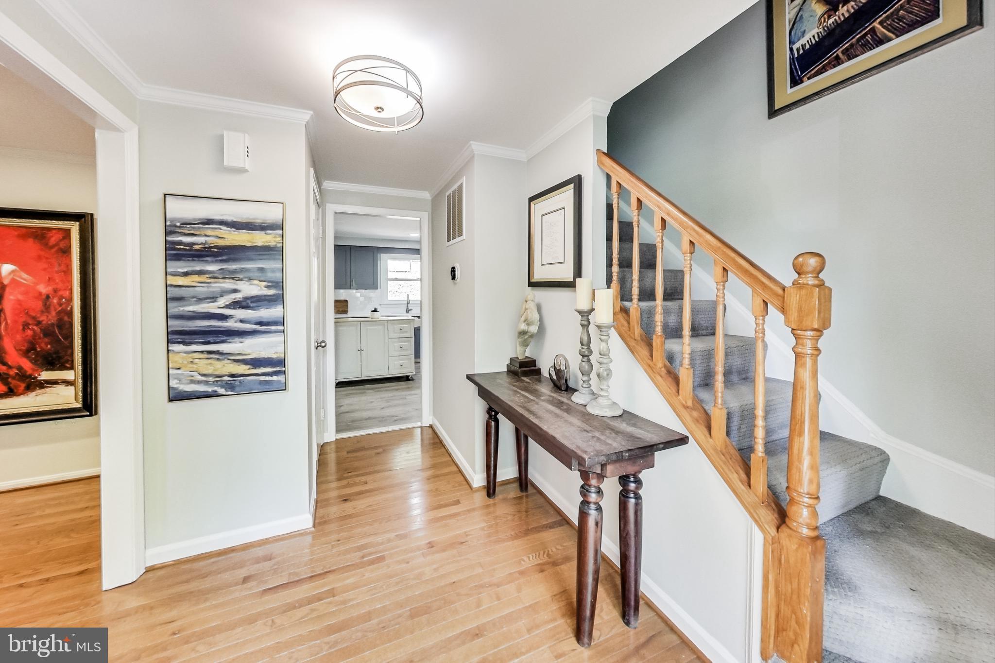 1907 S FALLSMEAD WAY