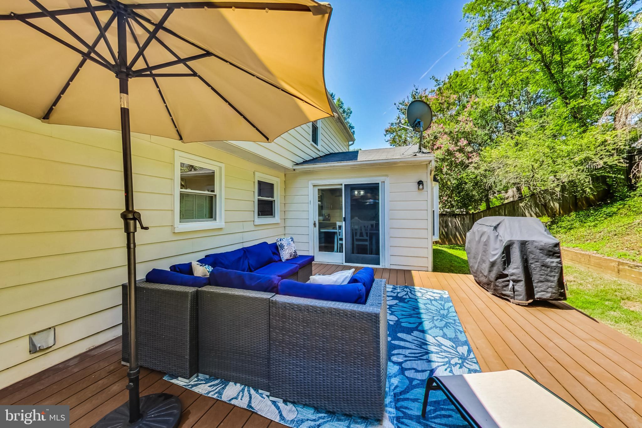 1907 S FALLSMEAD WAY