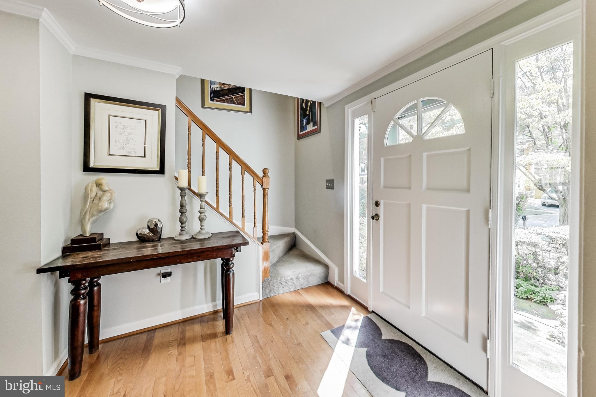 1907 S FALLSMEAD WAY