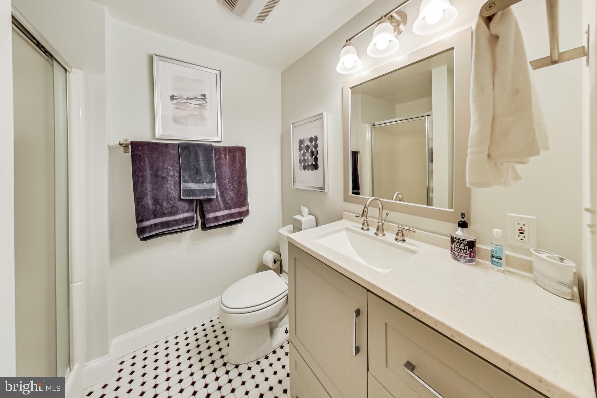 1907 S FALLSMEAD WAY