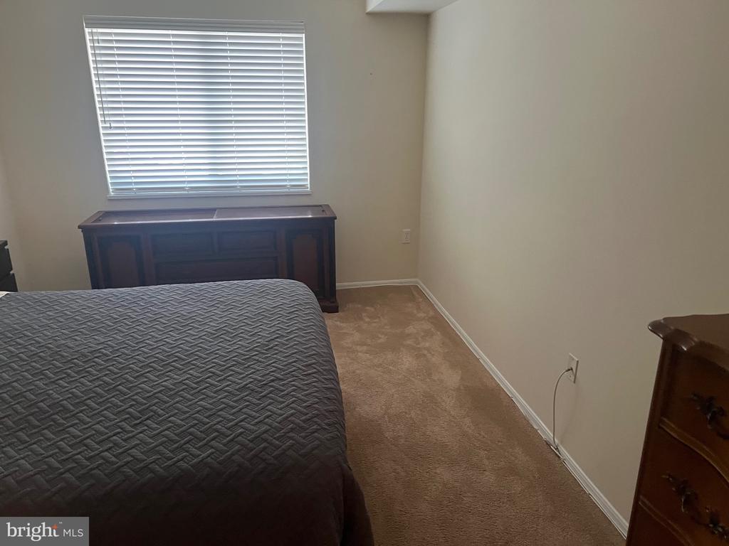 15100 INTERLACHEN DRIVE 4-211