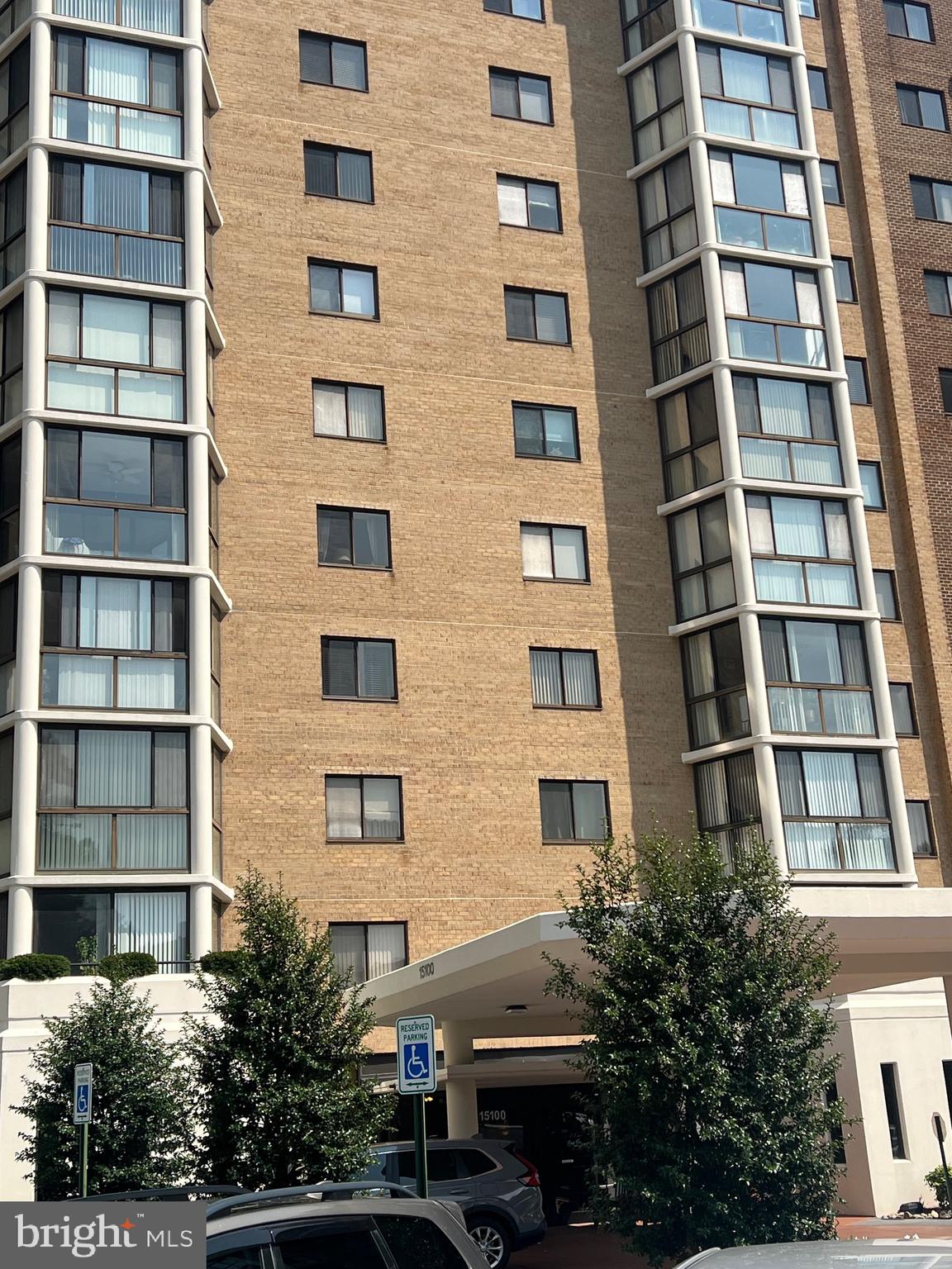 15100 INTERLACHEN DRIVE 4-211