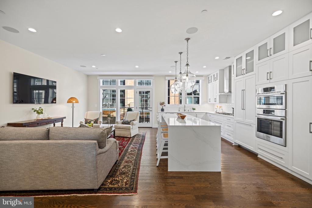 3731 CHEVY CHASE LAKE DRIVE