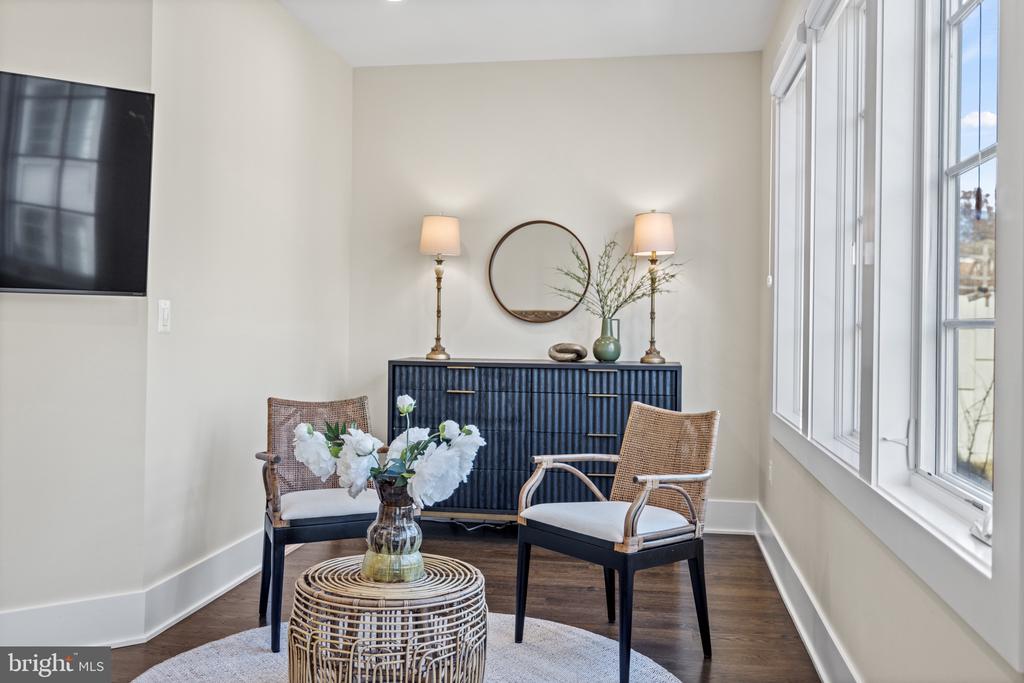 3731 CHEVY CHASE LAKE DRIVE