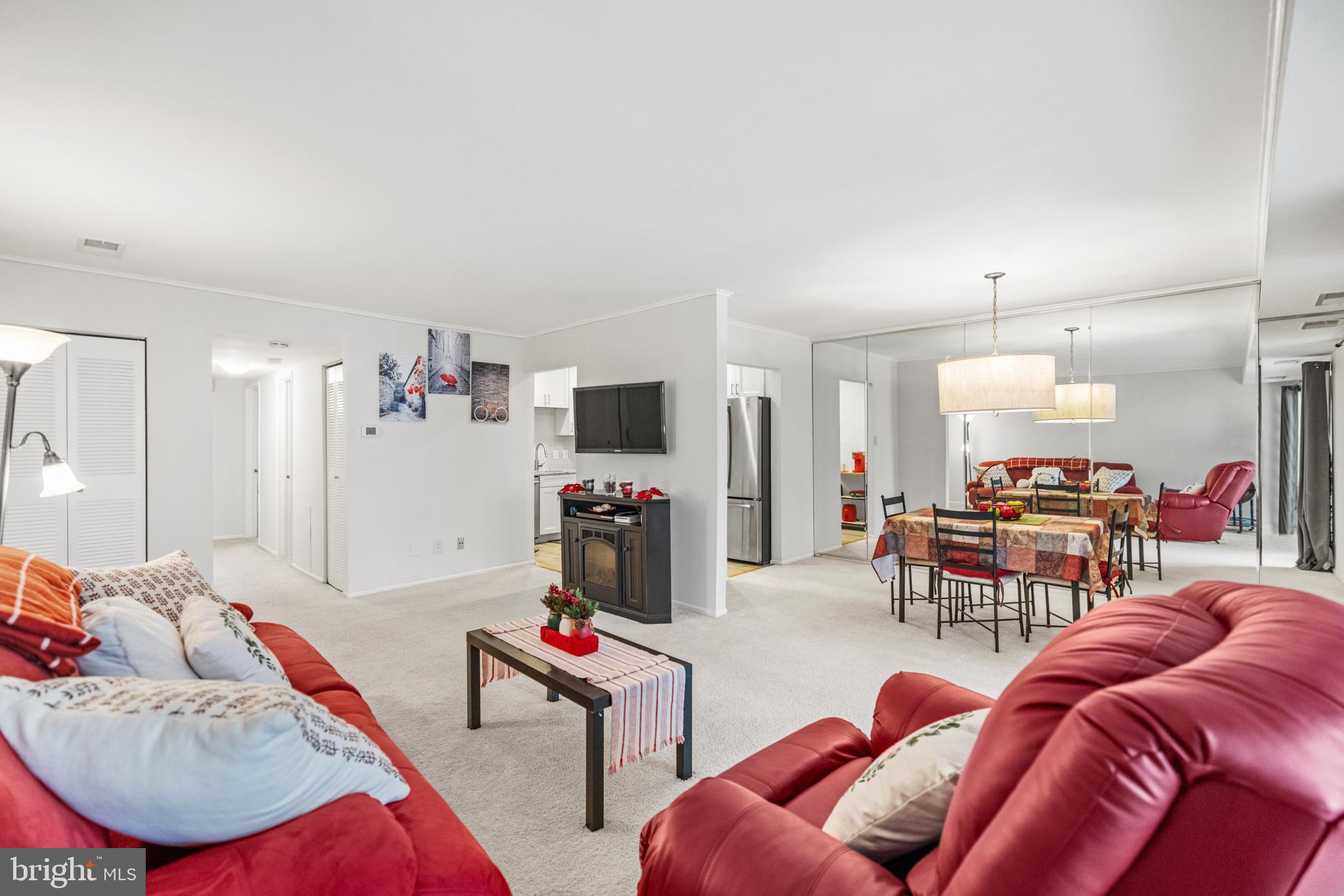 8 MONROE STREET 301