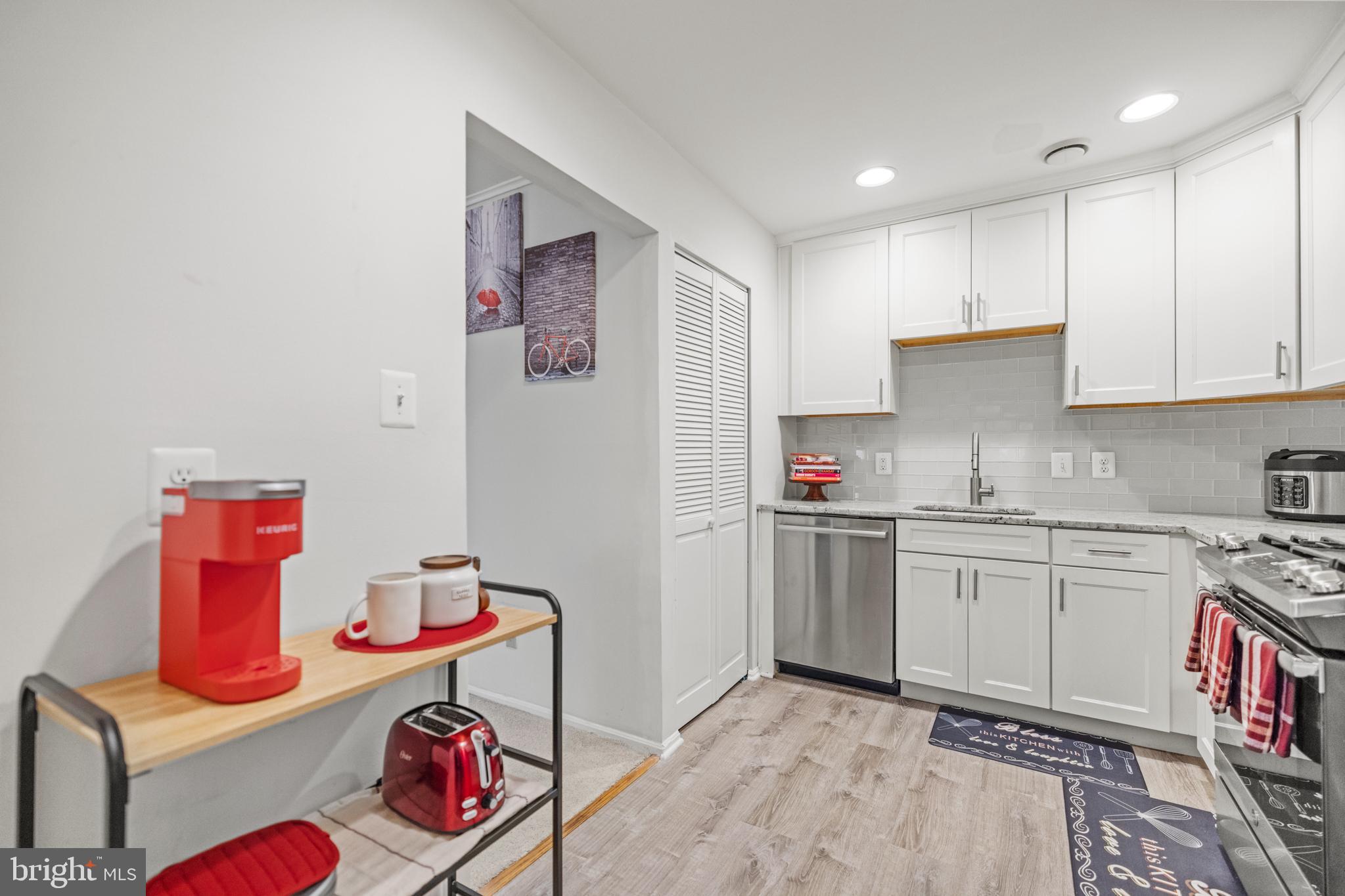 8 MONROE STREET 301