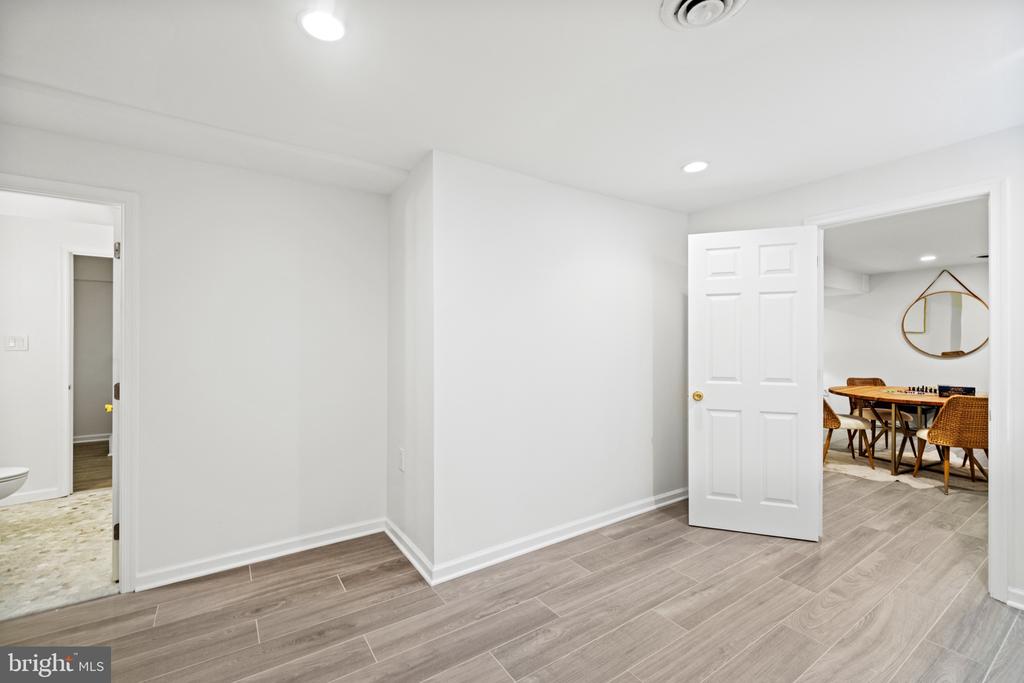5312 ALTA VISTA ROAD