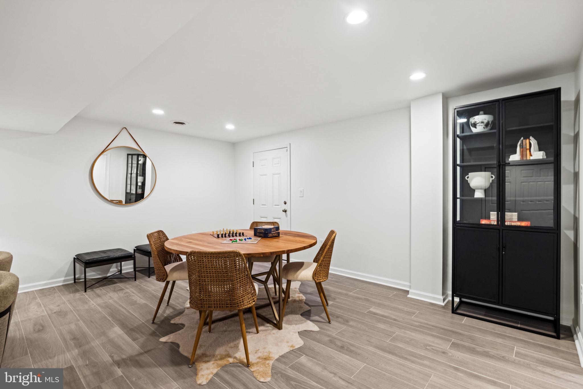5312 ALTA VISTA ROAD