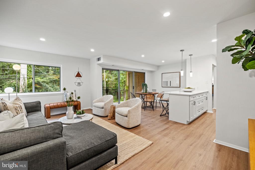 5101 CROSSFIELD COURT 8