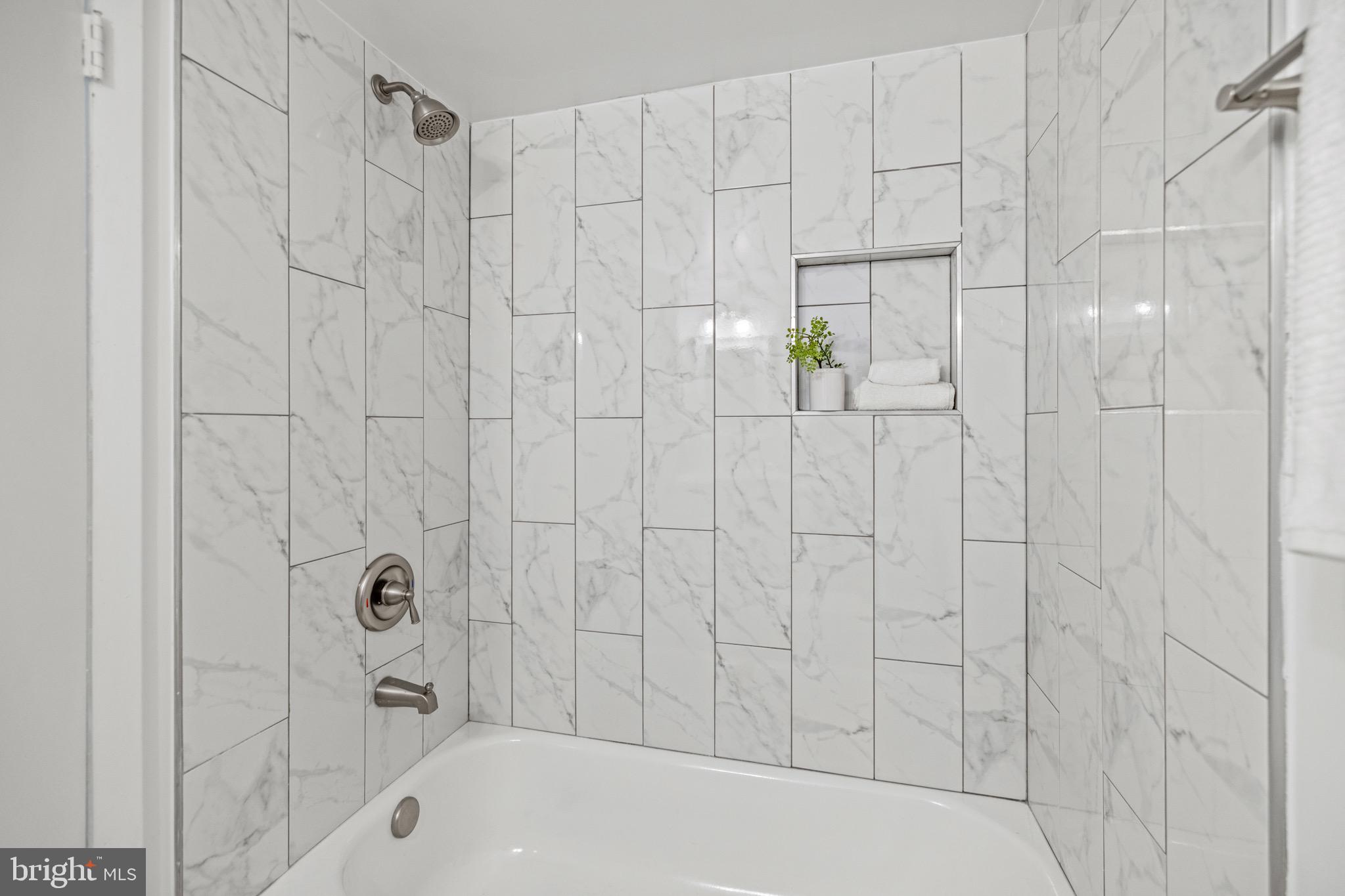 5101 CROSSFIELD COURT 8