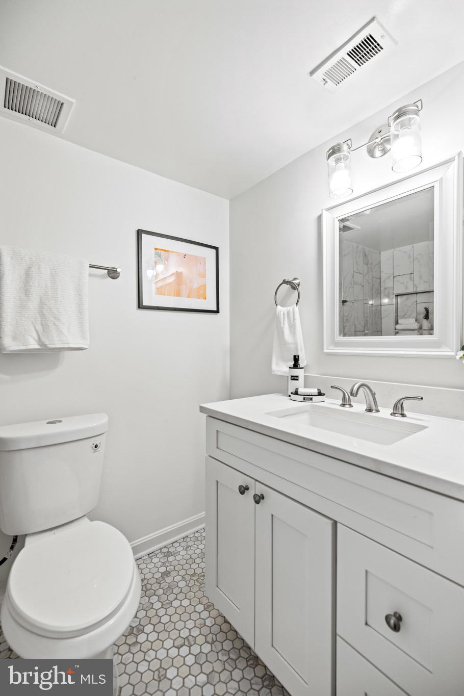 5101 CROSSFIELD COURT 8