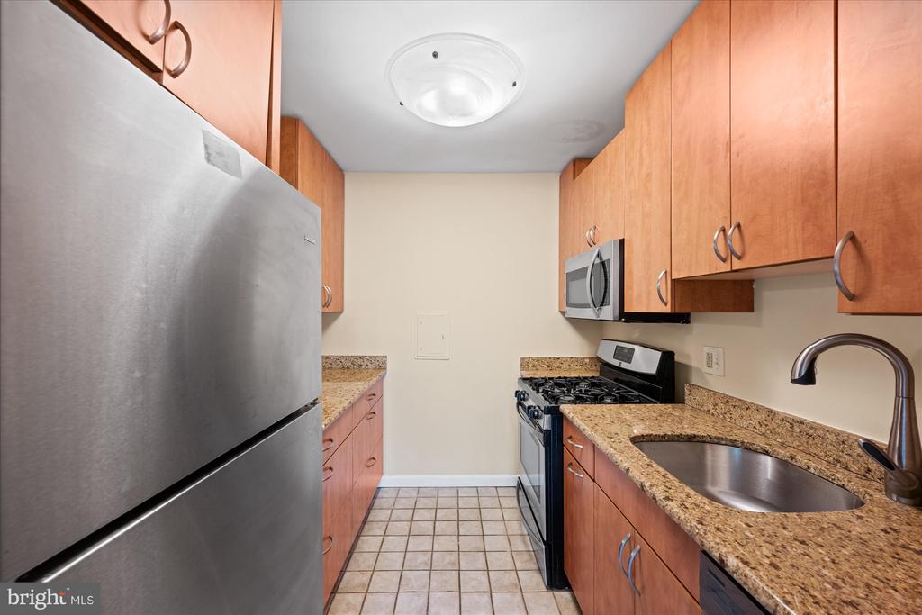 5111 CROSSFIELD COURT 15
