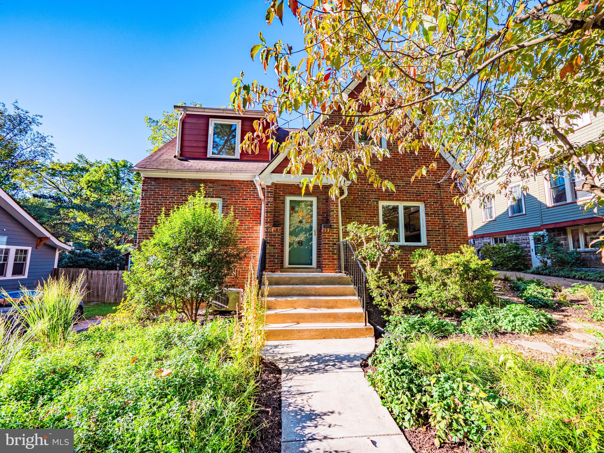 6 JEFFERSON AVENUE