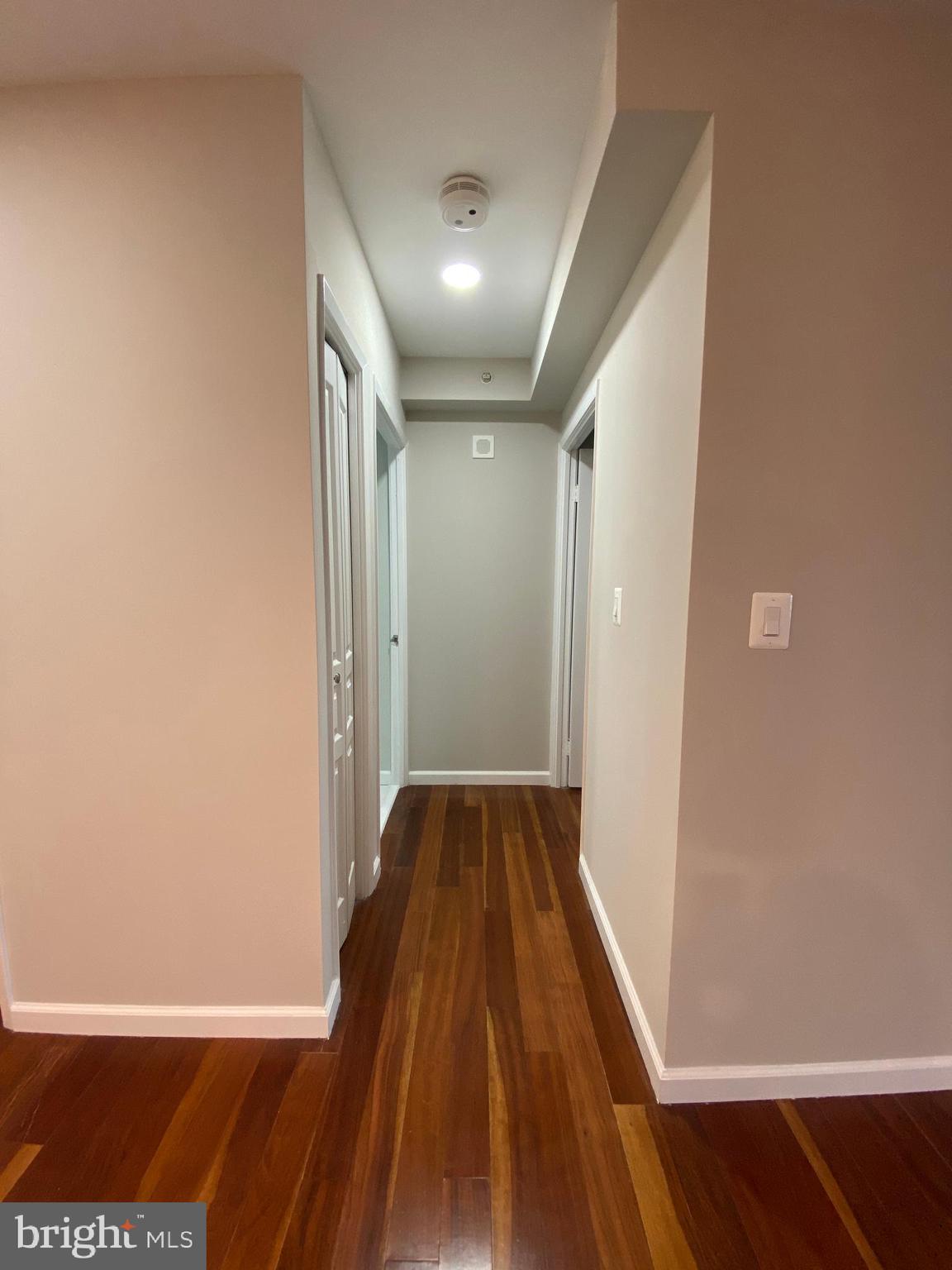 7111 WOODMONT AVE #413