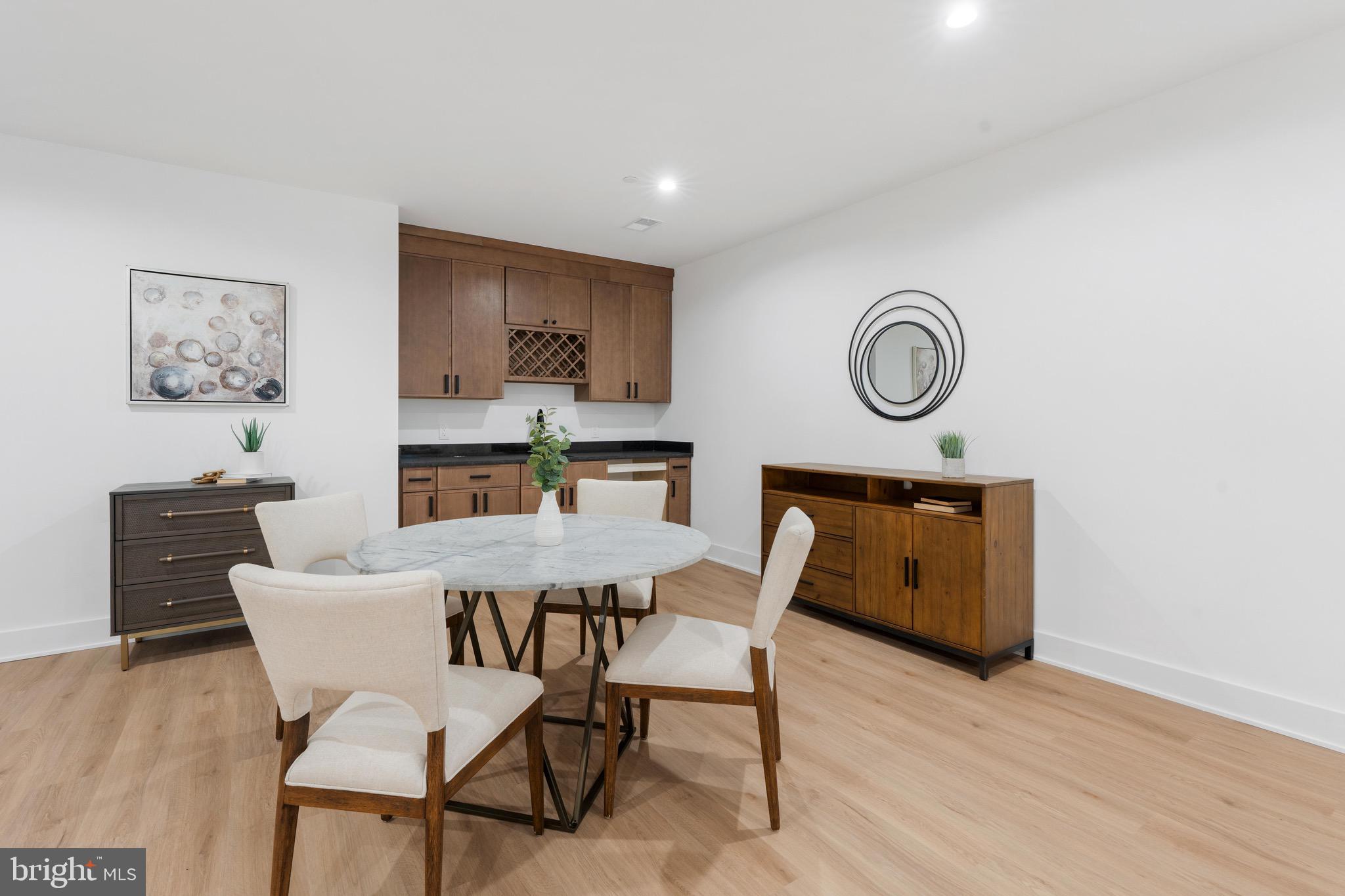 4508 DELMONT LANE