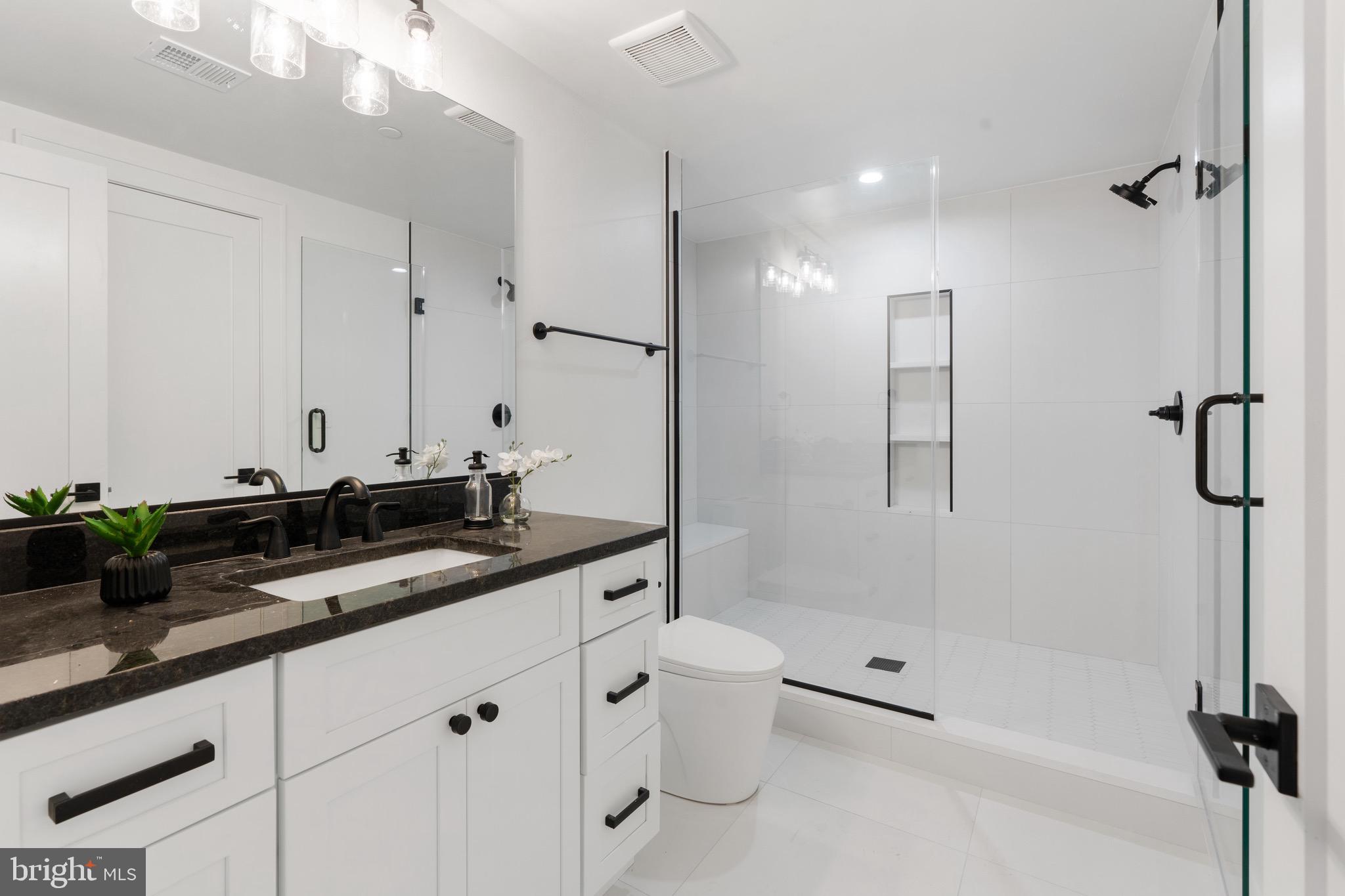 4508 DELMONT LANE