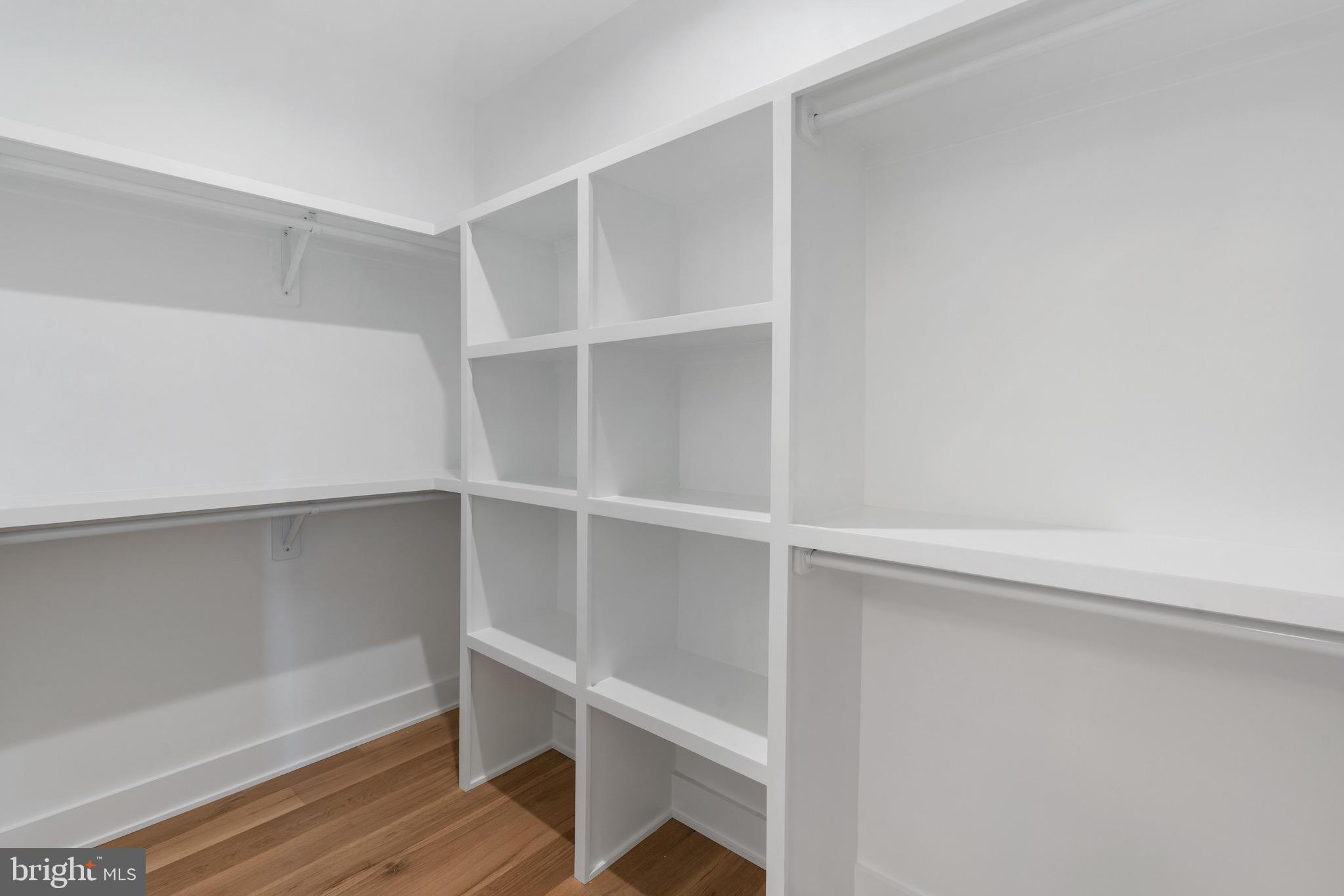 4508 DELMONT LANE