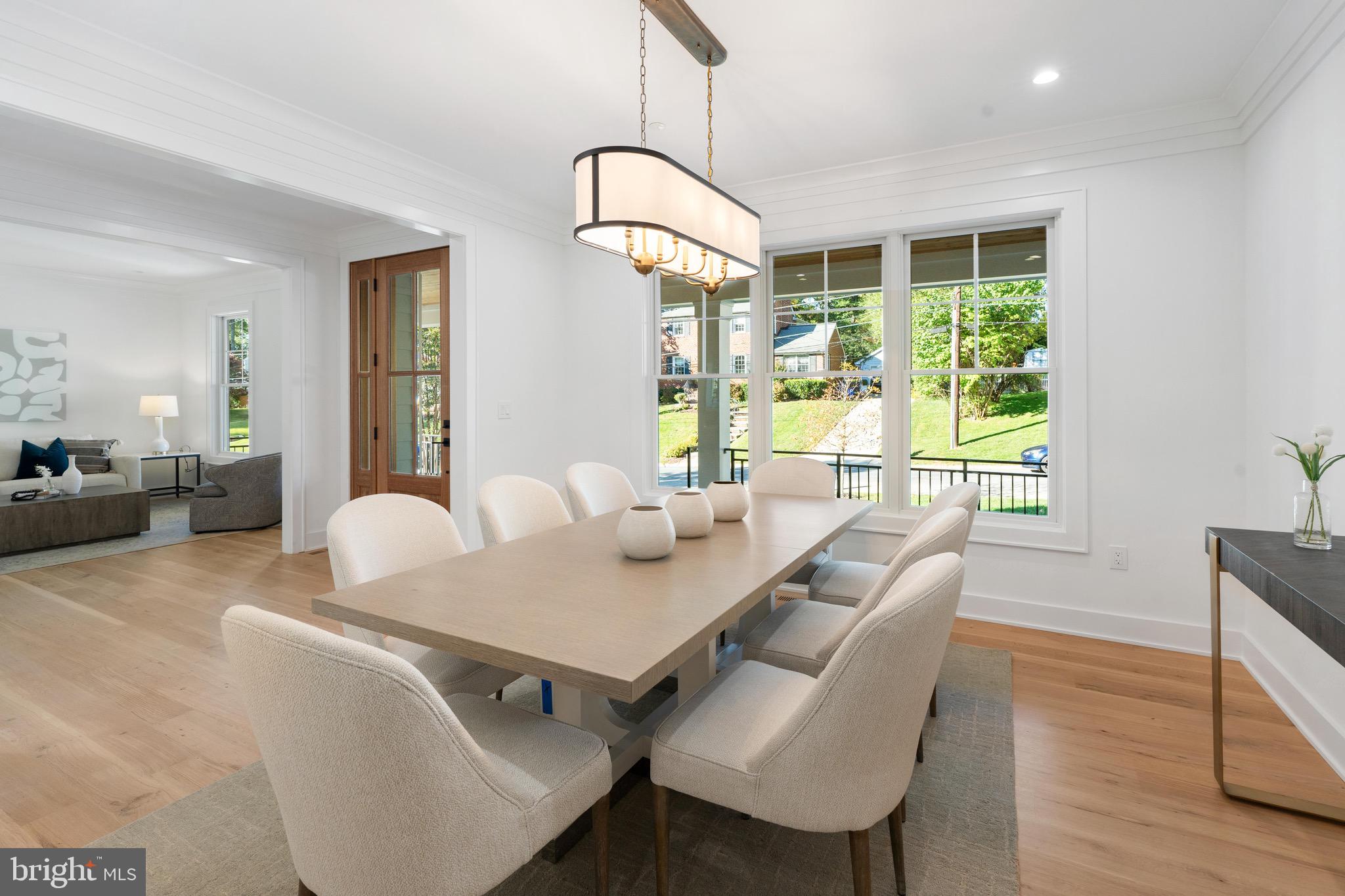 4508 DELMONT LANE